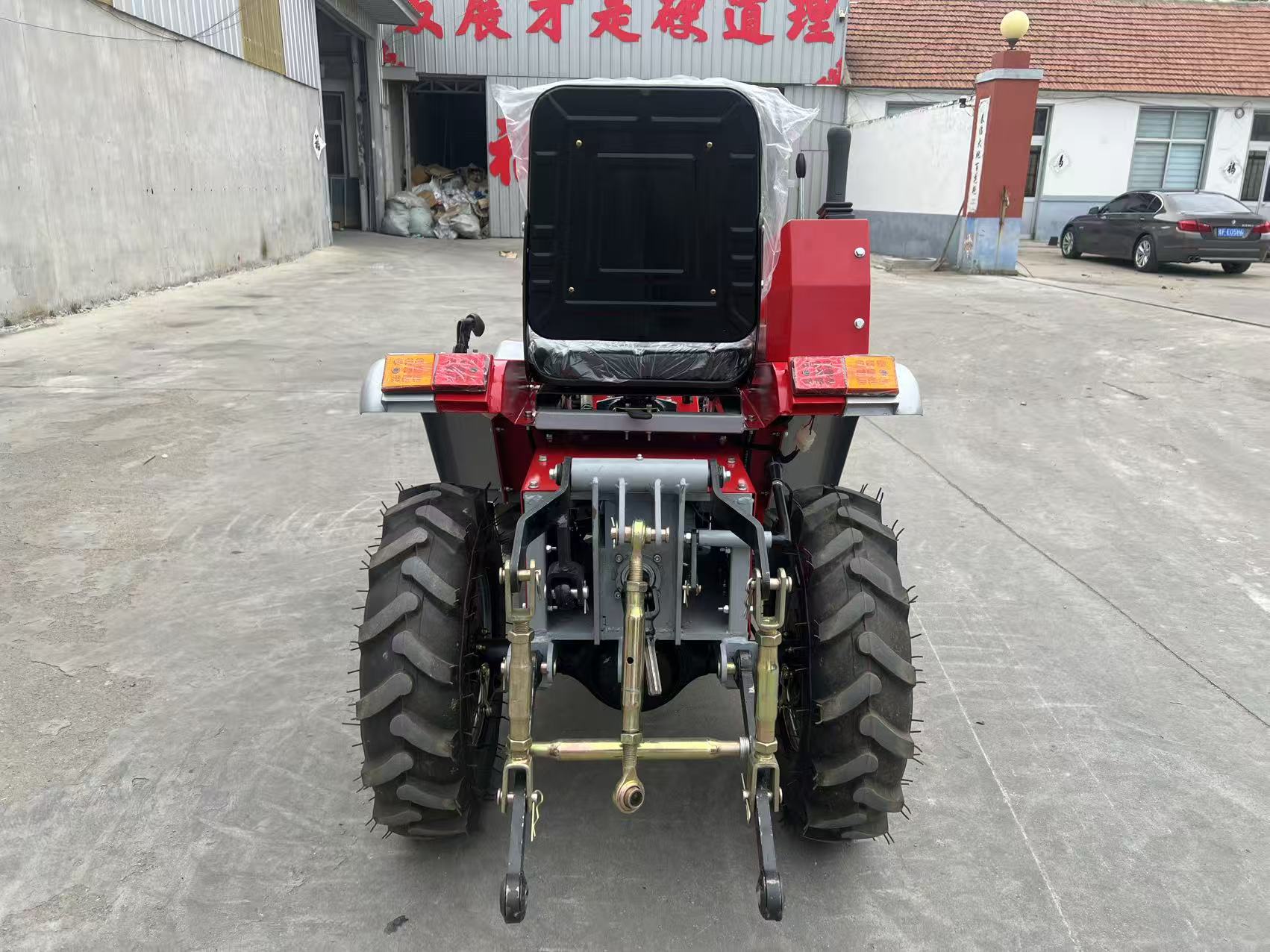Traktor Pertanian Roda Desain  - Agriculture.Farming Design ulasan dan harga